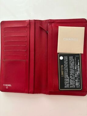 🖤 CHANEL Red Quilted Wallet | Classic Lambskin | Authentic 🖤